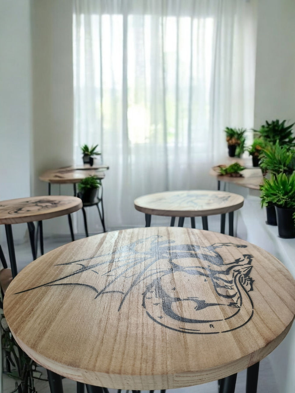 Miniature : Tabouret Dragon 