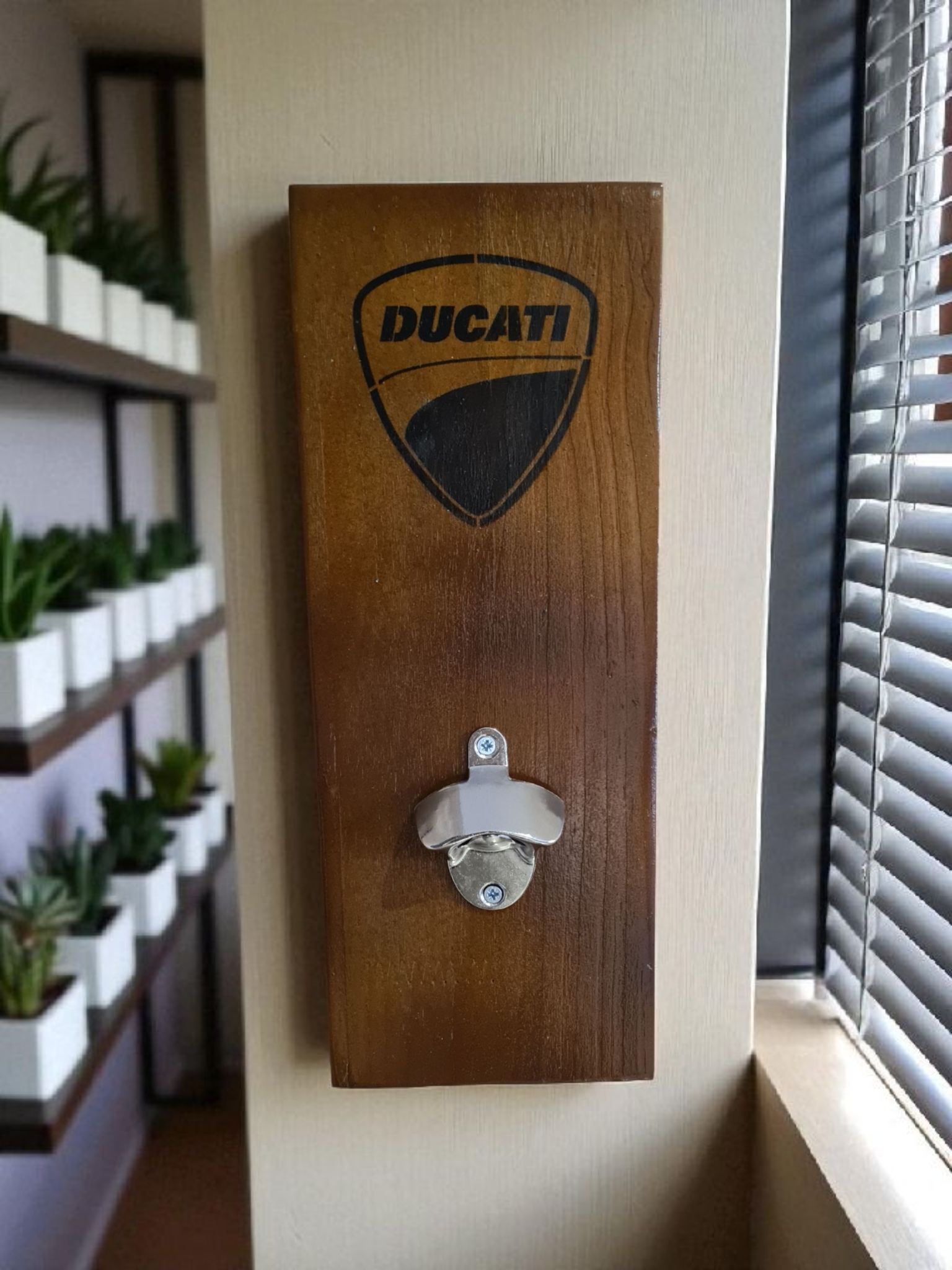 Décapsuleur DUCATI