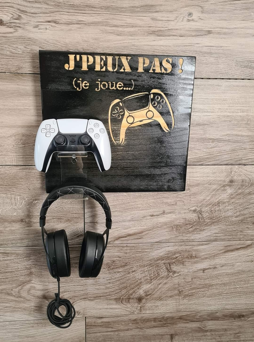 Support  manettes + casque 