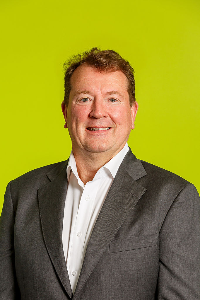 Writer: Malcolm Davis