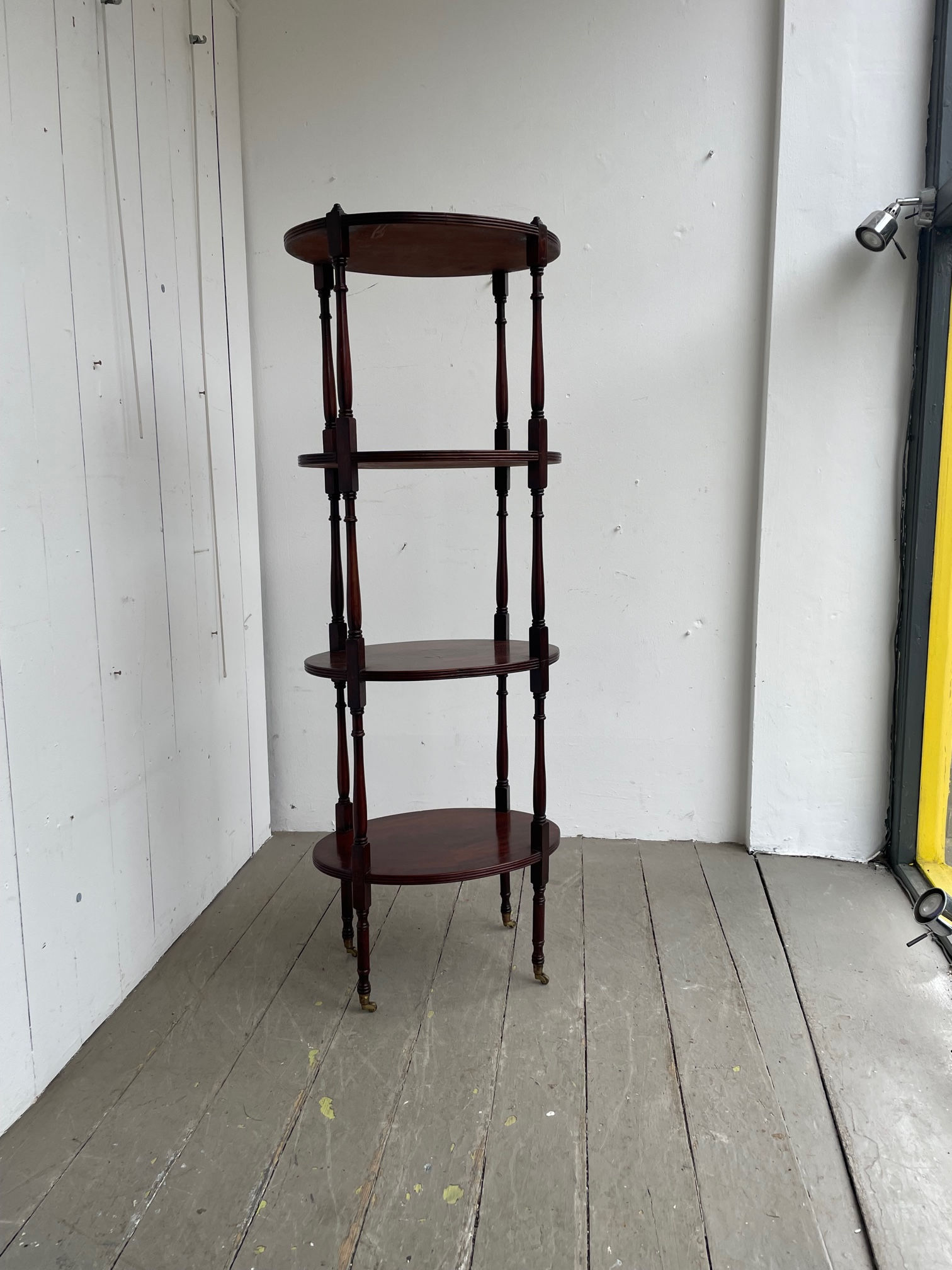 Mahogany 1910 Whatnot with Quarter Veneers and Original Castors