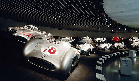 xmercedes-benz-museum-stuttgart.jpeg.pag
