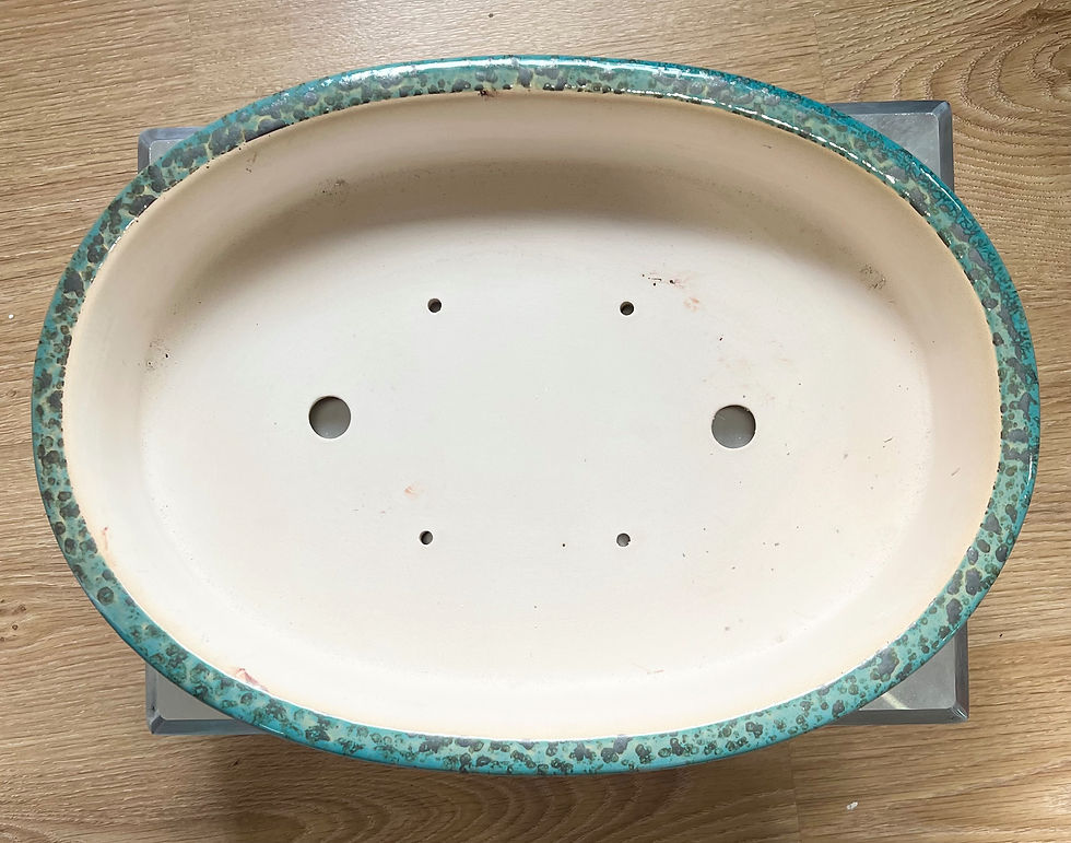 Thumbnail: Glazed Oval Pot