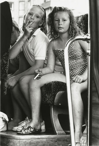 Smoking Girls