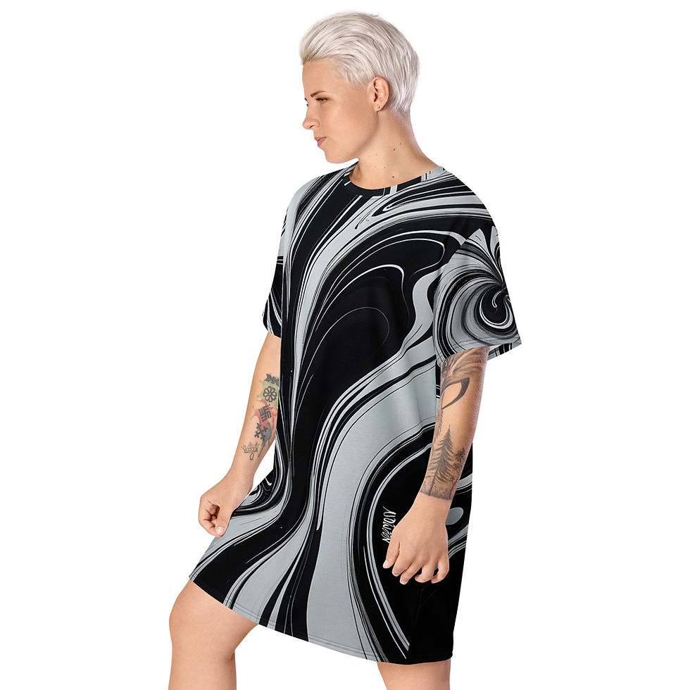 Thumbnail: B&W T-shirt dress