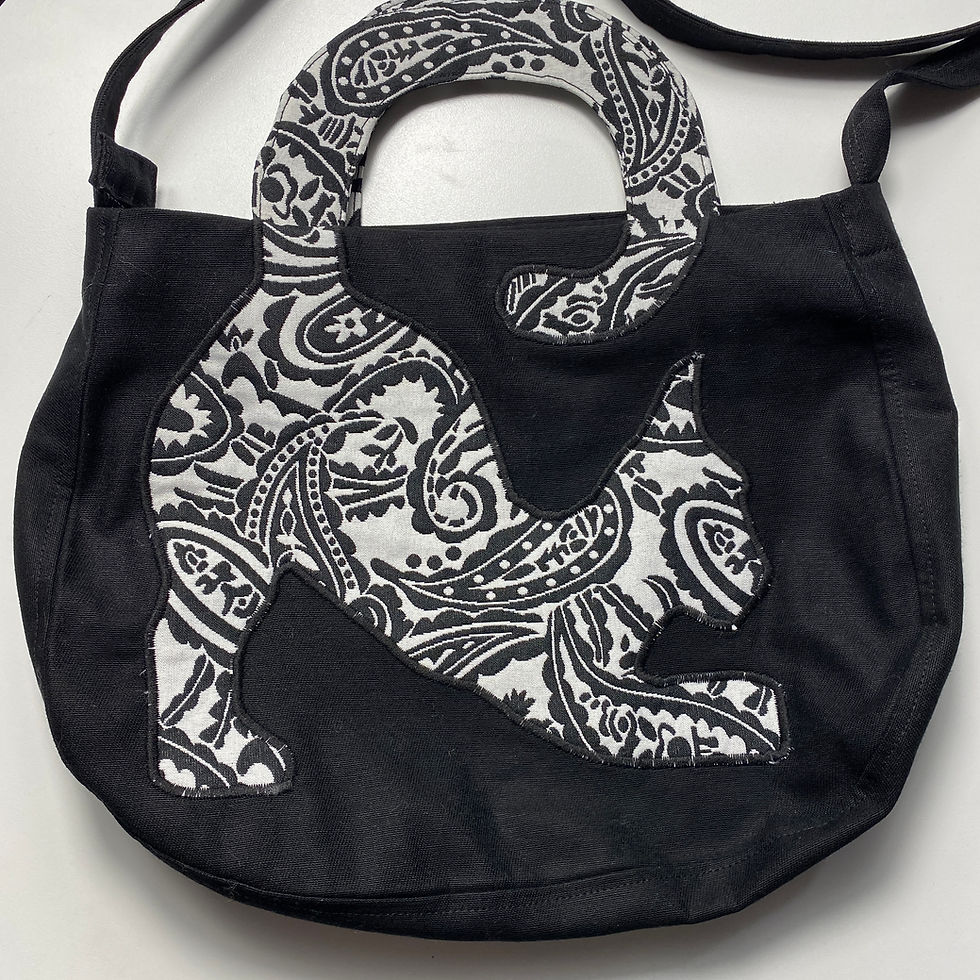 Miniatura: Bolso cola de gato. 