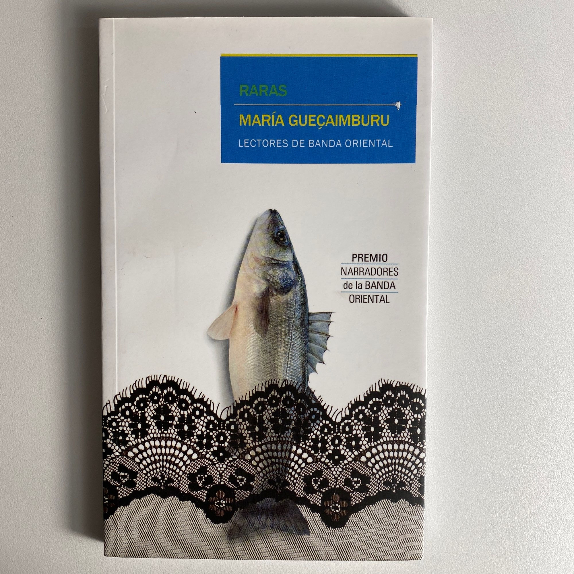 752 - Raras - Maria Guecaimburu