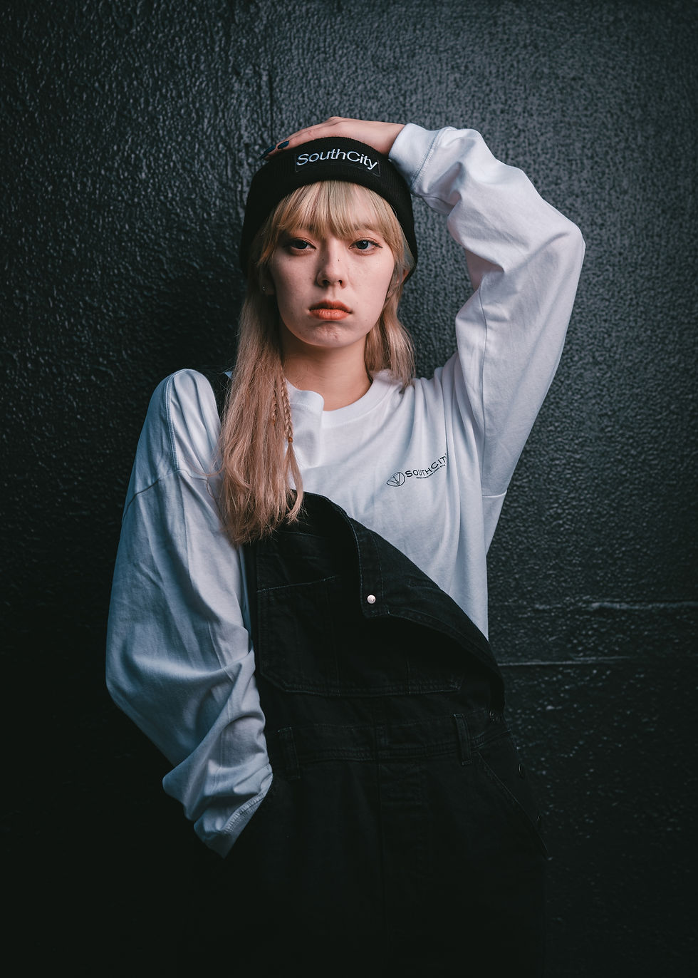サムネイル： "GRAFFITI" OVER SIZE Long TEE.(White)