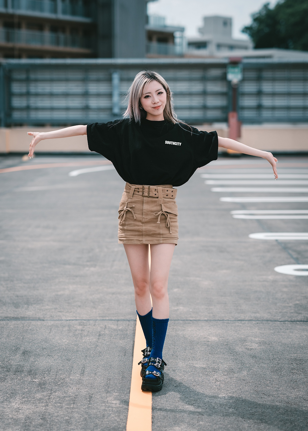 サムネイル： "FORT" OVER SIZE TEE.(Black)