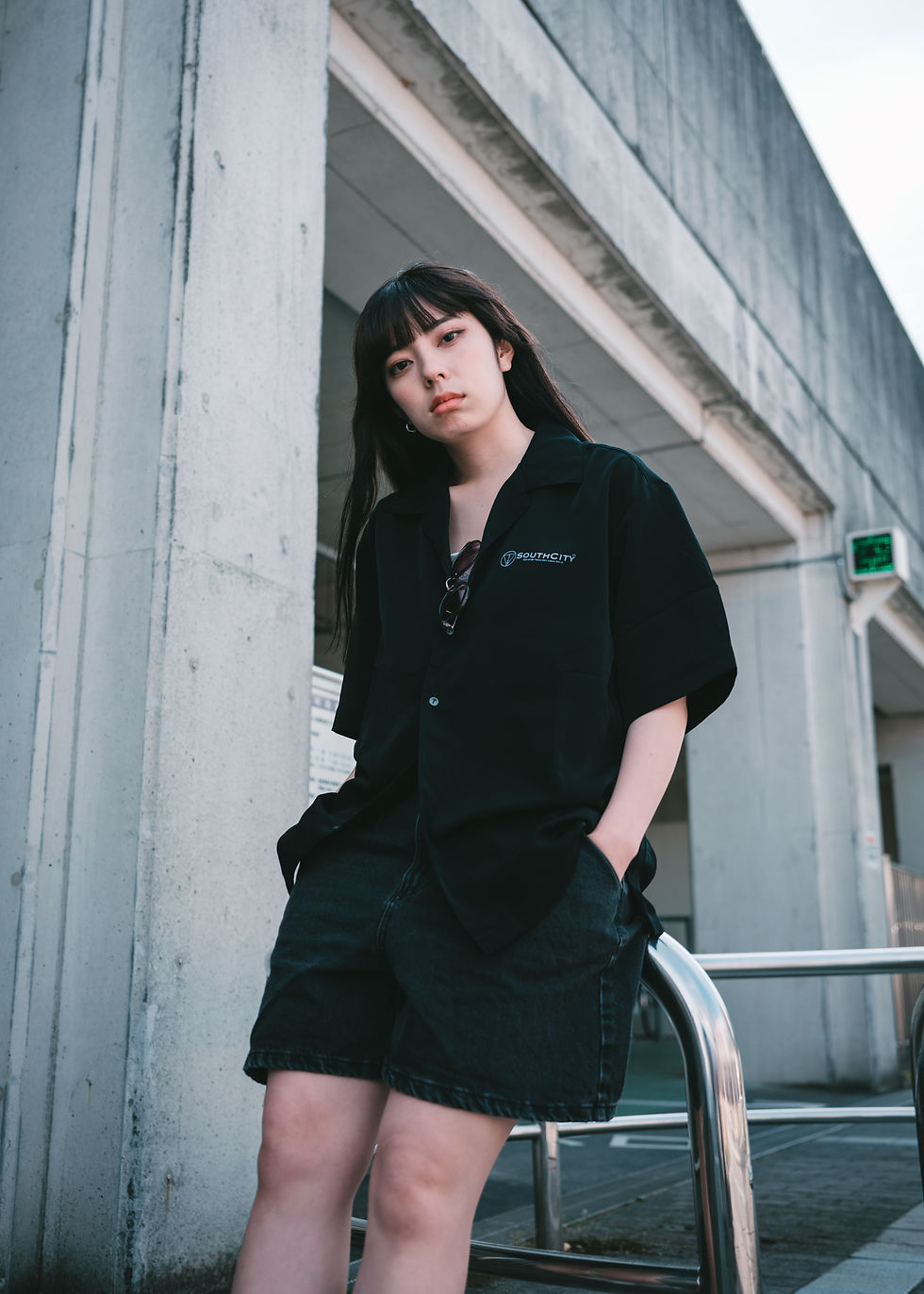 サムネイル： Premium Silky Shirt.