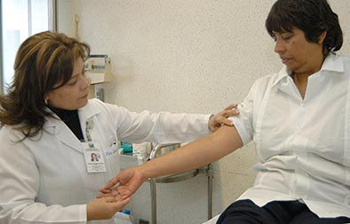 Para tratar la varicela autoridades recomiendan no aplicar remedios caseros y automedicación
