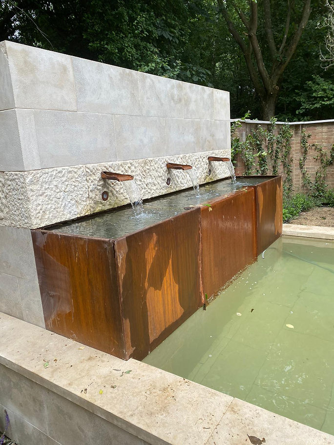 Water feature 1a.JPG