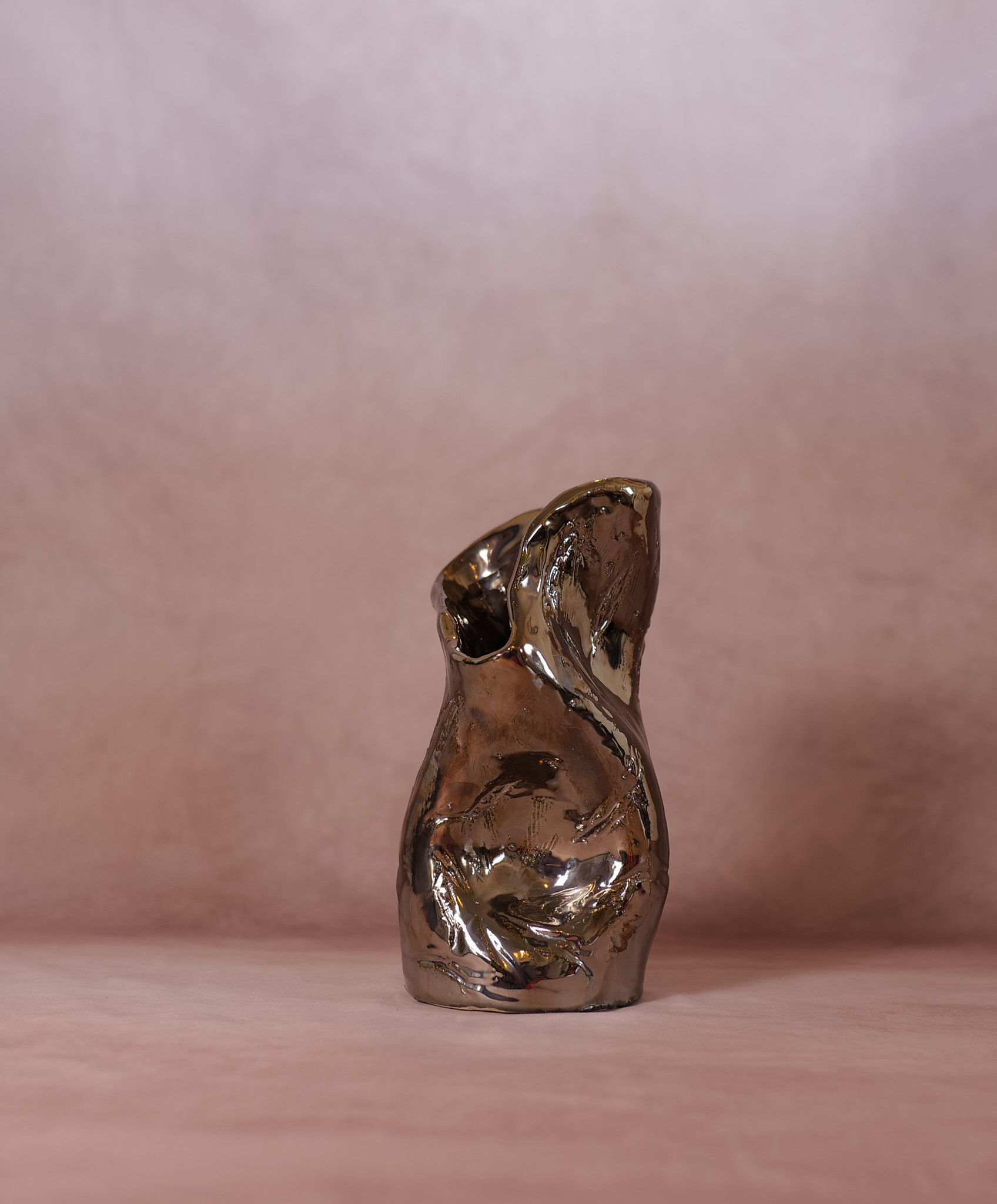Vessel 16
