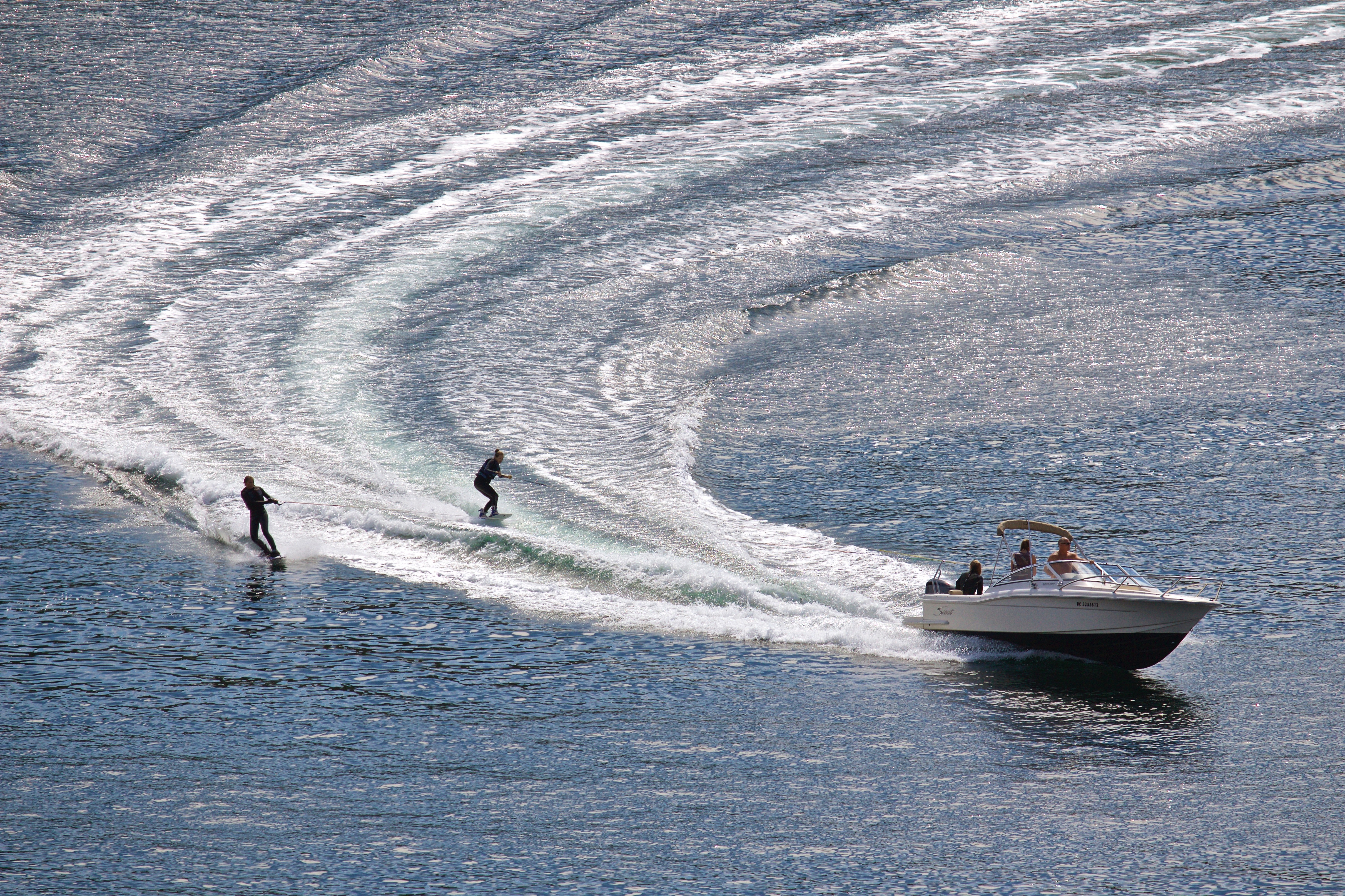 Duel Water Skiers