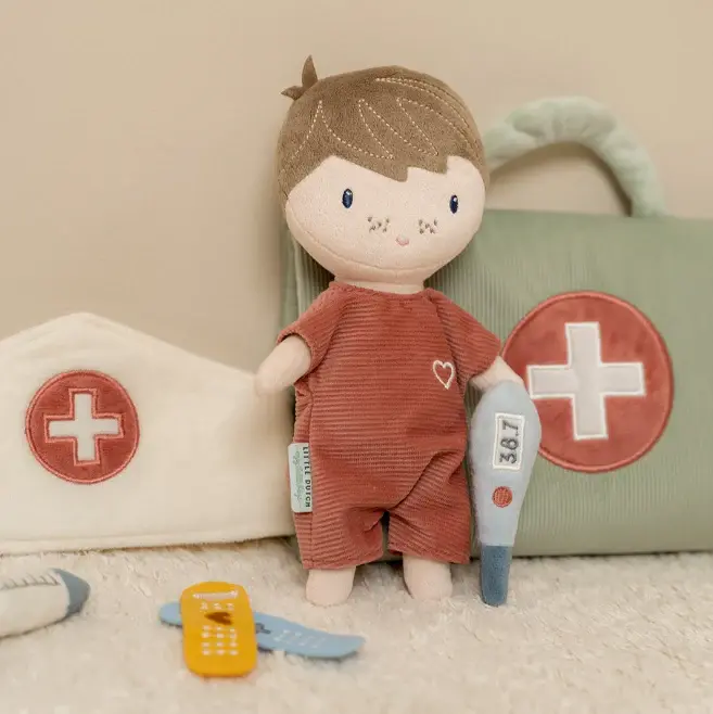 الصورة المصغرة: الذهاب الى الطبيب | الدمية جيم