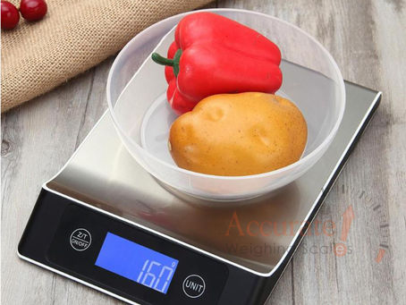 Waterproof table top weighing scale with 40 hours battery life for butchery Kalerwe