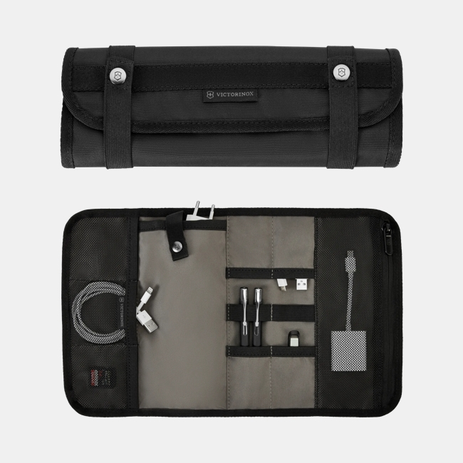 Victorinox Altmont Professional Deluxe Travel Laptop Backpack 4.png