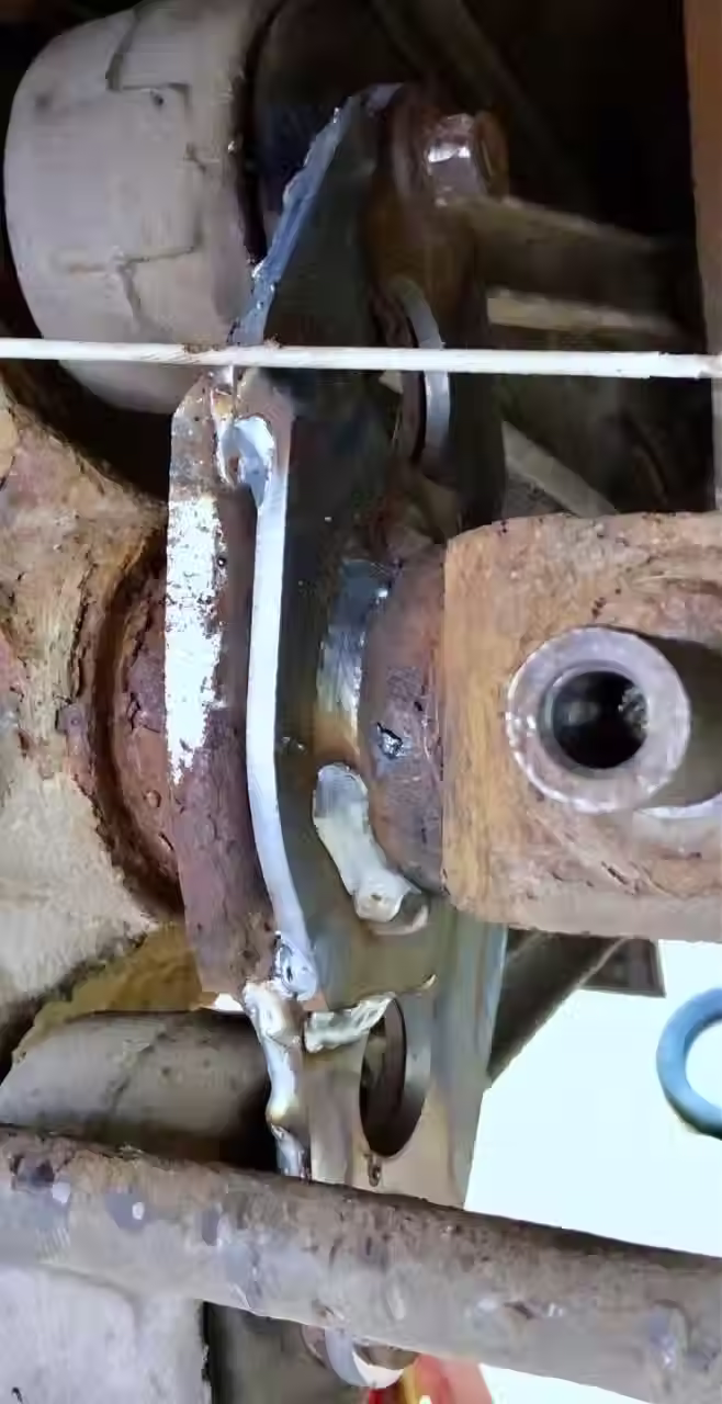 Miniaturbild: Volvo 740/940 Hinterachsverstärkung