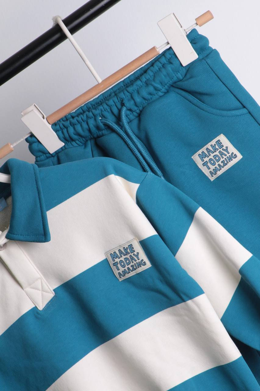 Thumbnail: Blue sets