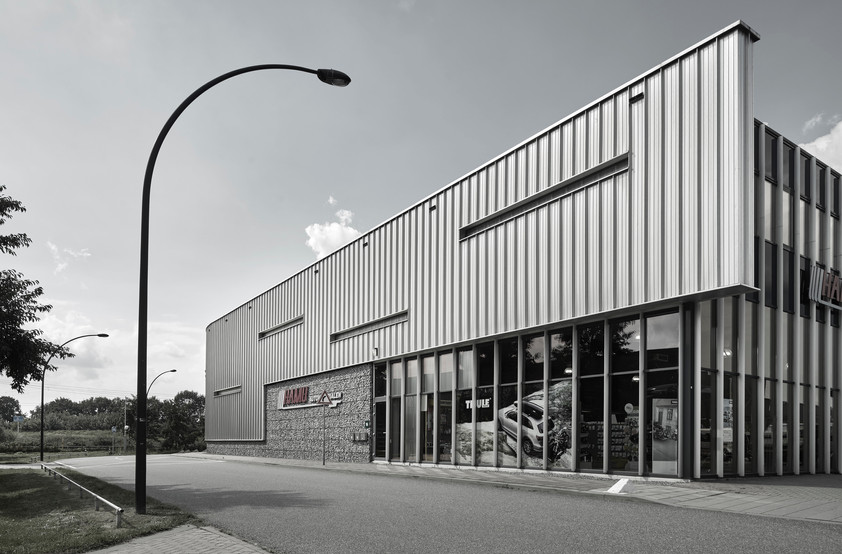 Bedrijfsgebouw