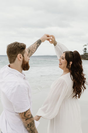 D & K - Green Fields Beach