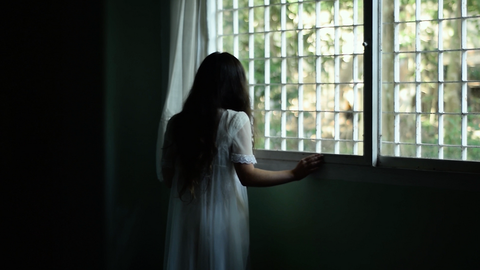 Séance directed by Johannes Franke
