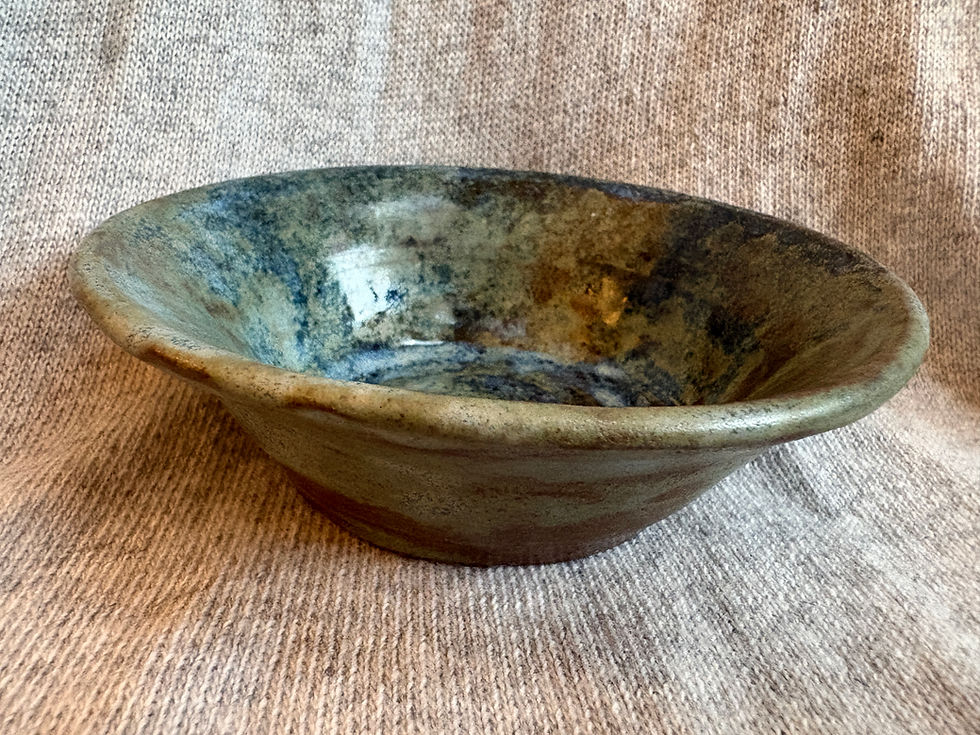 Thumbnail: Small Shallow Bowl