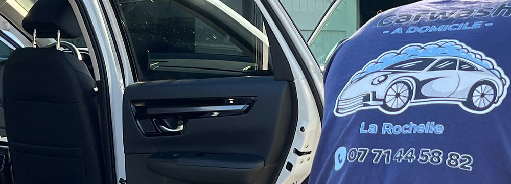 Nettoyage intérieur voiture