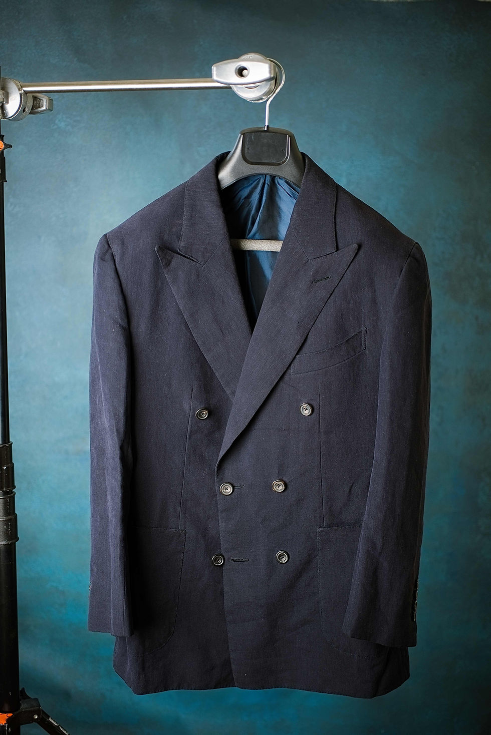 Thumbnail: Thom Sweeney Linen & Cotton Navy Blazer - UK42