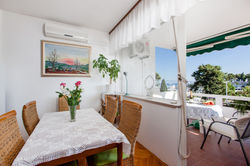 Apartment Split - Etien (4).jpg