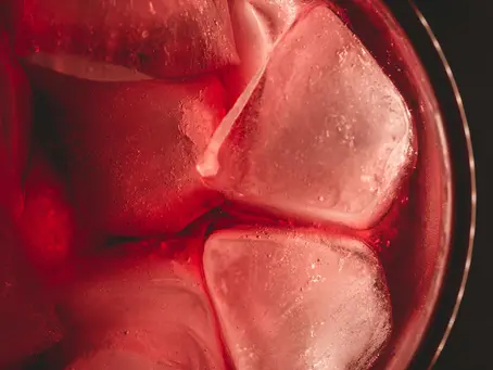 From Dinner Parties to Girls’ Nights: How to Serve Vodka with Confidence and Class