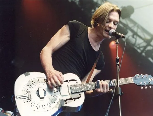 Chris-Whitley.webp