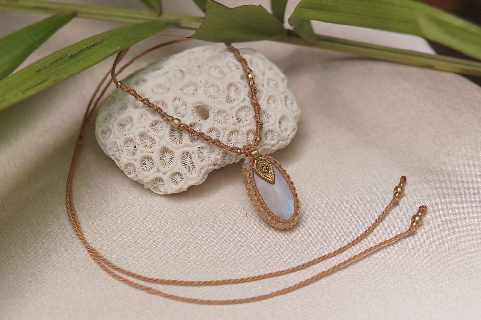 Thumbnail: Moonstone Macrame Necklace