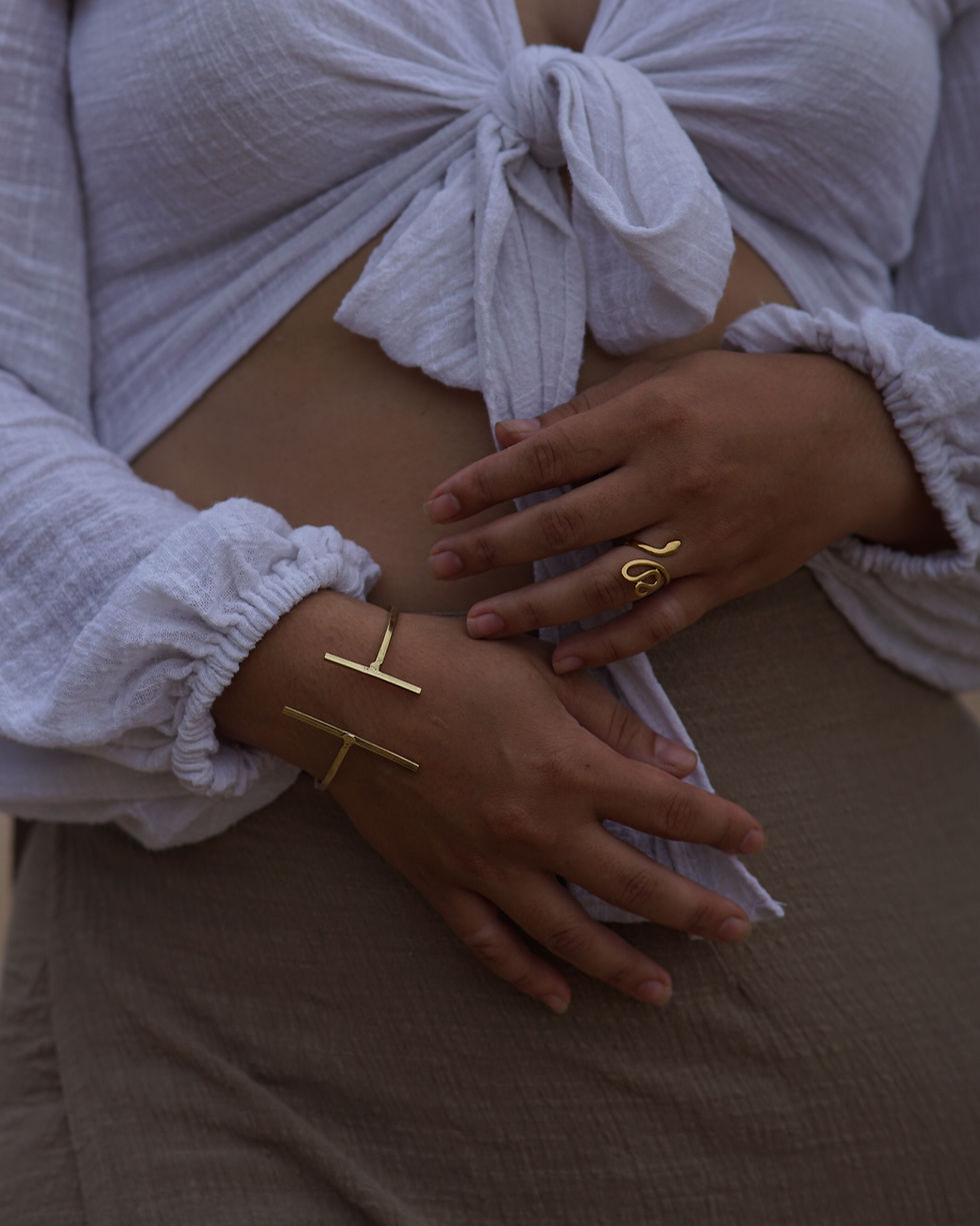 Thumbnail: Serpent Ring