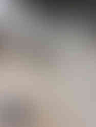 Gestell der Tischtennisplatte von unten