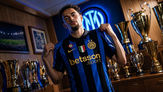 Inter, ufficiale Curtis Jones: il centrocampista firma fino al 2031