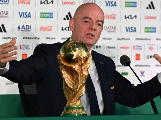 Mondiali 2026, Infantino apre al format a 64 squadre e ironizza sull'Italia: scoppia la polemica