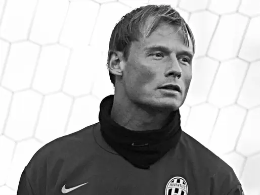 Lutto nel calcio - Alex Manninger morto in un incidente nei pressi di Salisburgo