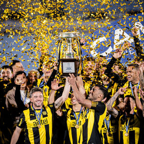 Y TODO POR PRIMERA VEZ