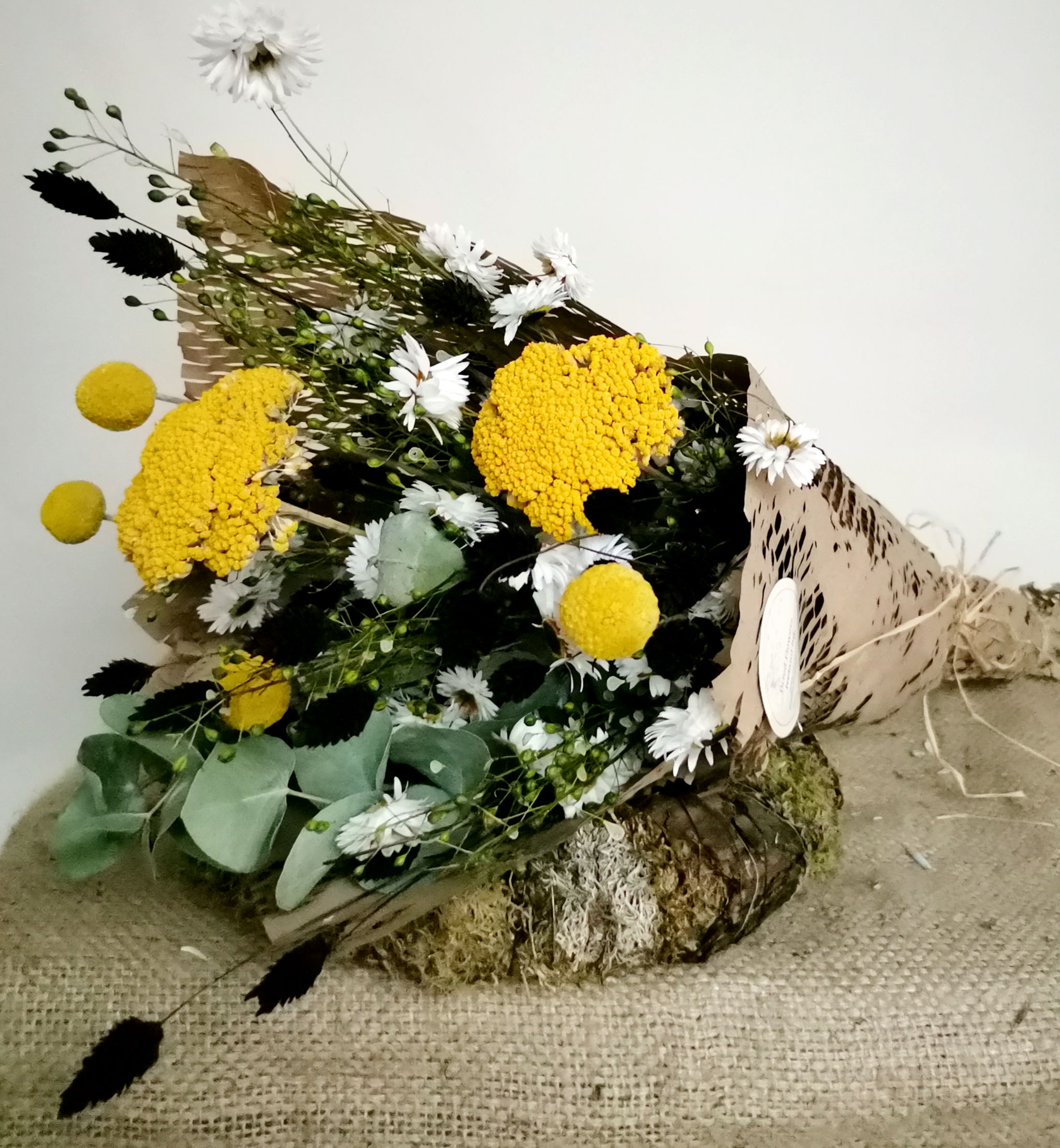 Dried Flowers Bouquet yellow Natural