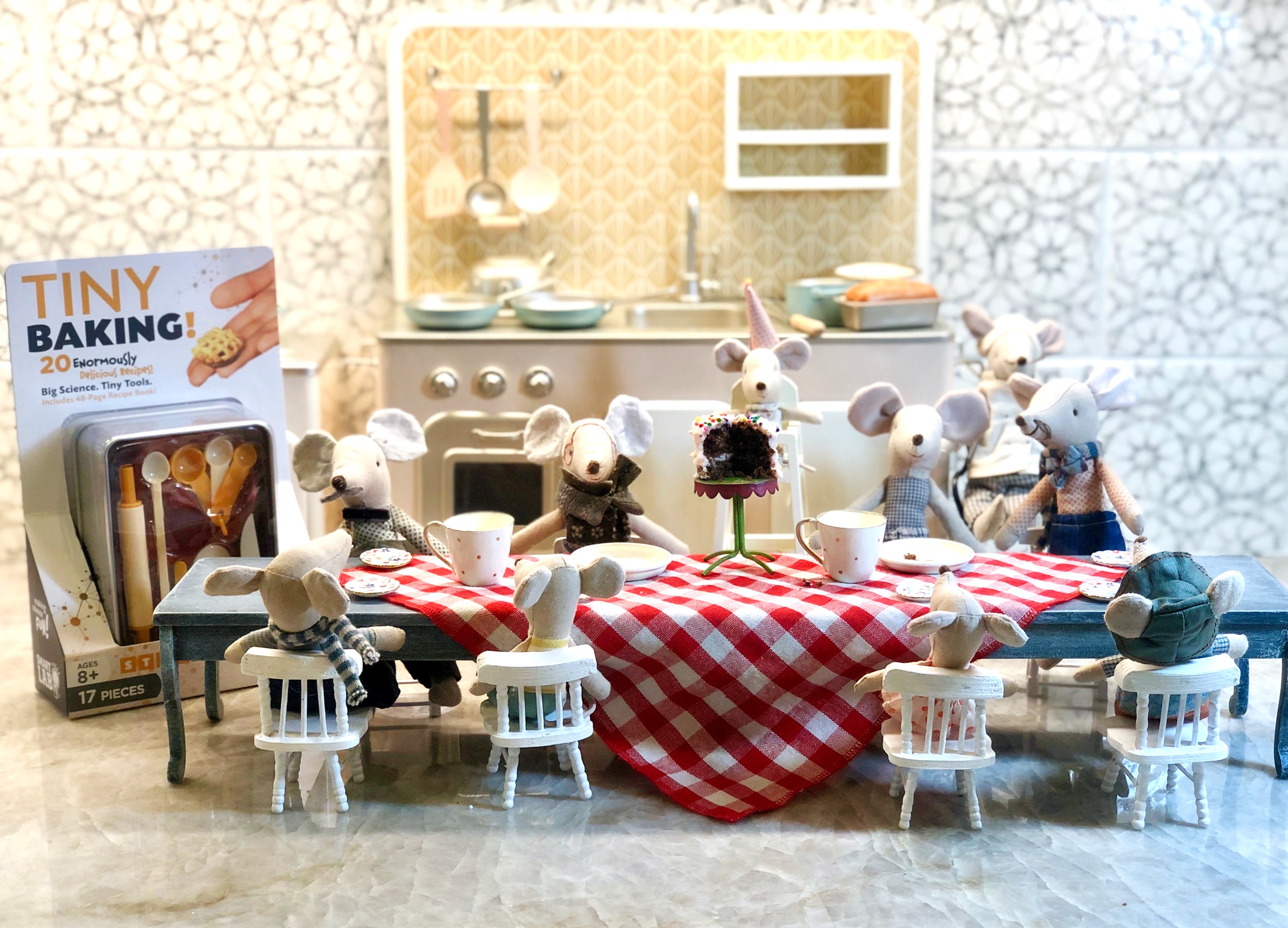 Tiny Baking with Maileg mice – photo 4