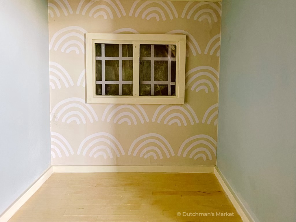 A Dollhouse For Our Maileg: Part 3 - Interior Paint and Flooring – photo 16