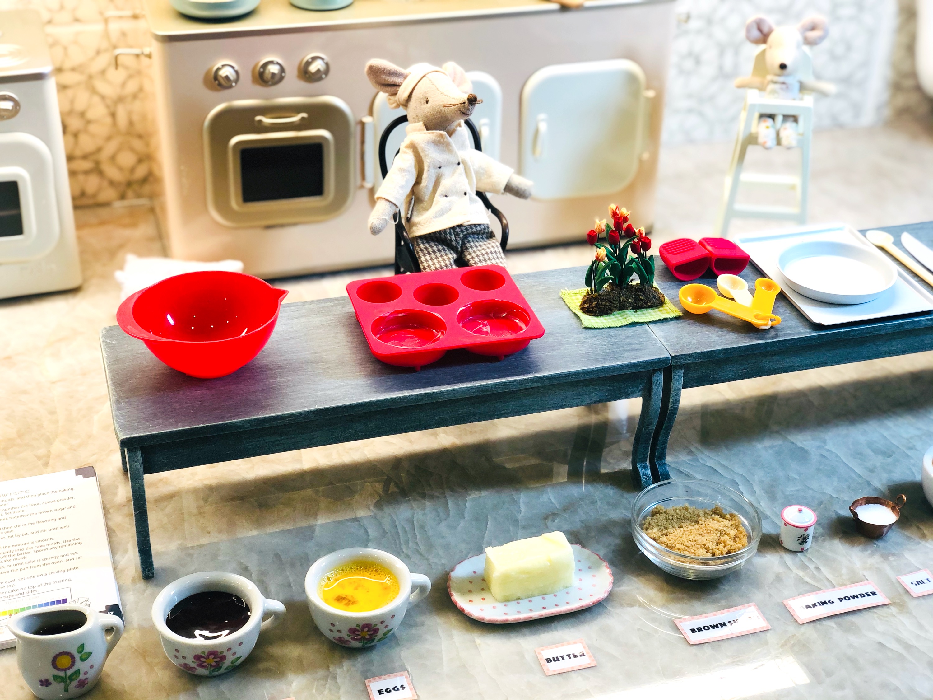 Tiny Baking with Maileg mice – photo 3