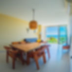 Sala de estar con vista al mar