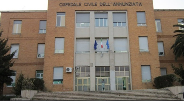 Sospetto botulismo al GOM, corsa contro il tempo: l’antitossina arriva da Cosenza