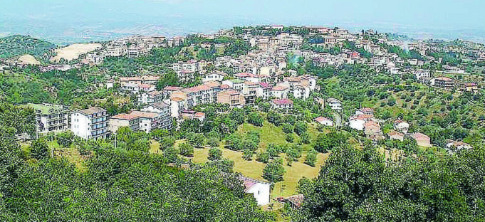 Bisignano, locale chiuso per sette giorni: il Questore sospende la licenza per motivi di sicurezza
