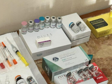 Medicina estetica abusiva a Crotone: sequestrati botulino e filler, denunciate due donne