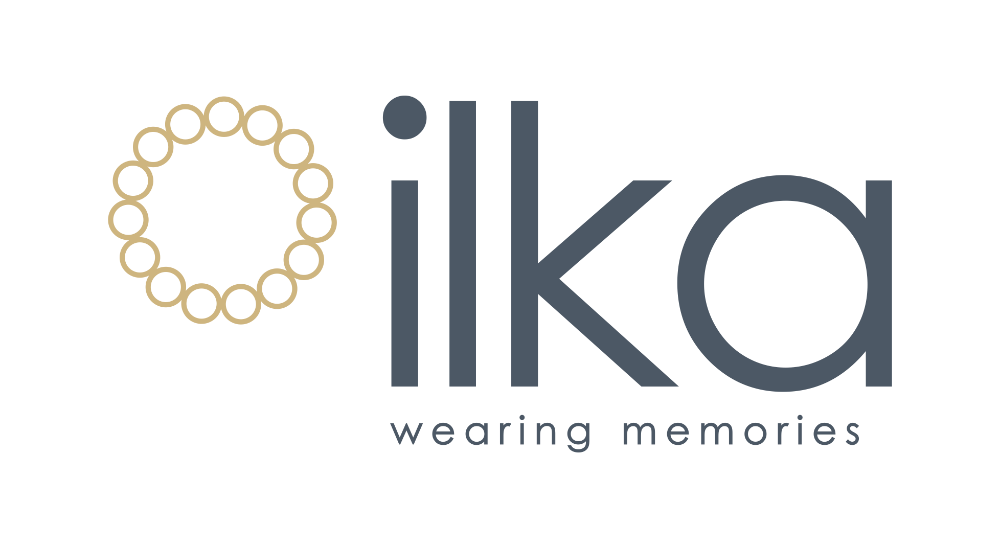 Logo ilka color azul dorado_edited.png