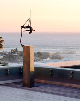 Suspense_Bronze Sculpture_James Cook