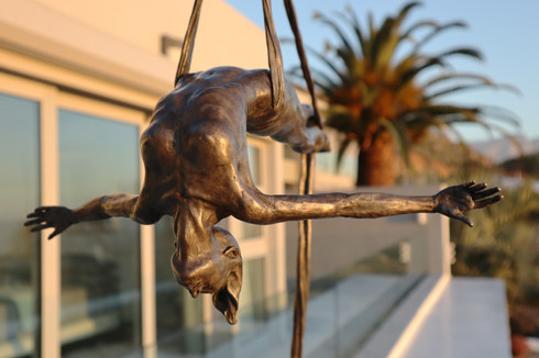 Suspense_Bronze Sculpture_JamesCook